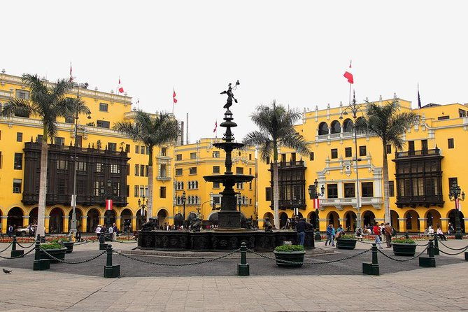 explore-lima-with-ceviche-and-pisco-classes-in-the-historic-center