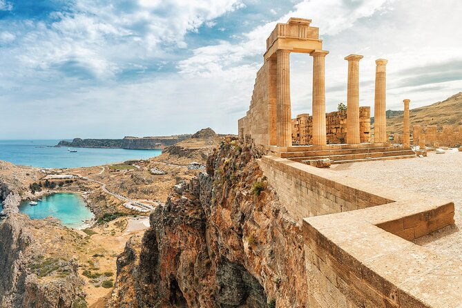 explore-lindos-acropolis-in-3d-audio