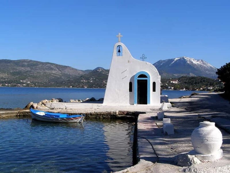 Explore Loutraki & Lake Vouliagmeni: Nature and Relaxation - Exploring Loutraki & Lake Vouliagmeni: Nature and Relaxation