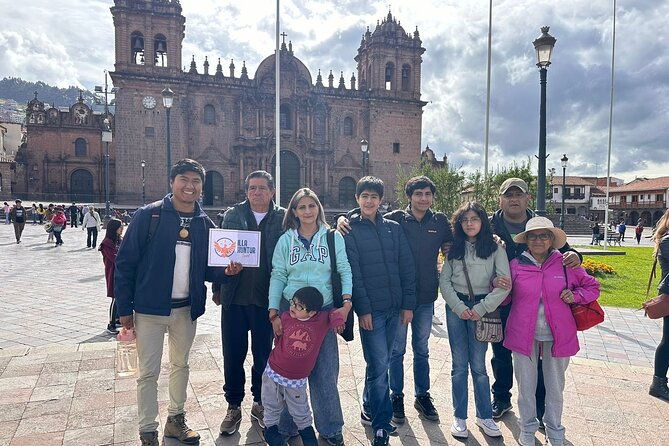 explore-machu-picchu-in-one-day-panoramic-360-luxury-train