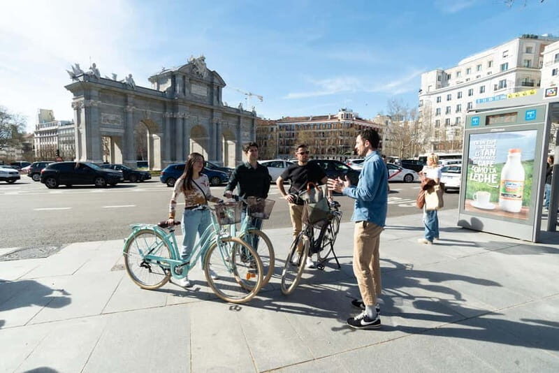 Explore Madrid by bike taking photos with Benja - Who Is This Tour Perfect For?