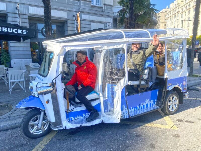 explore-madrids-top-sights-on-an-electric-tuk-tuk-tour