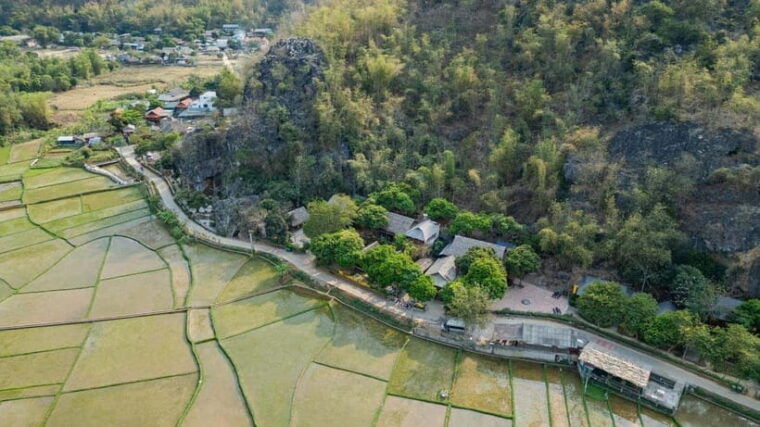 explore-mai-chau-1-day-from-hanoi