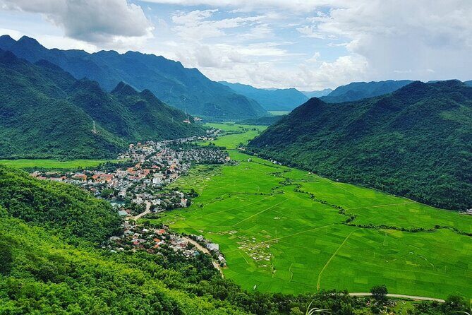 Explore Mai Chau to Pu Luong 3 Days (2 Nights in Mai Chau ) - Exploring the Beauty of Mai Chau to Pu Luong in 3 Days