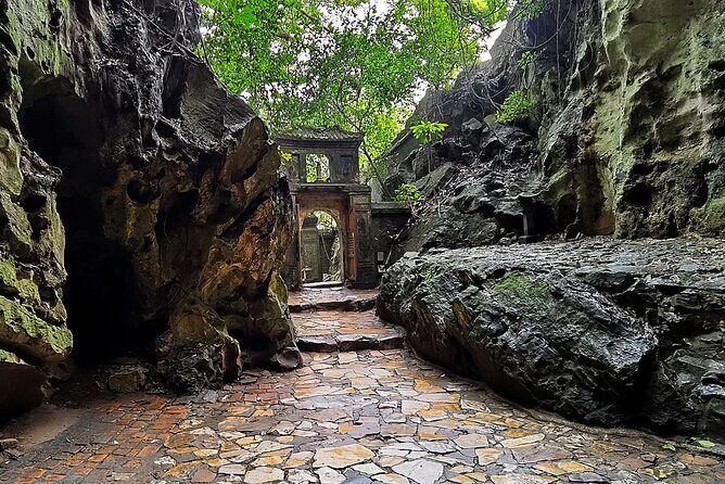 Explore Marble Mountains Lady Buddha and Cham Pa Museum - Discovering the Marble Mountains