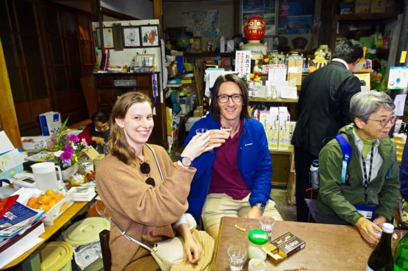 Explore Matsumoto: Castle, Sake & Taste of Local Life - Street Food and Shopping on Nawate & Nakamachi Streets