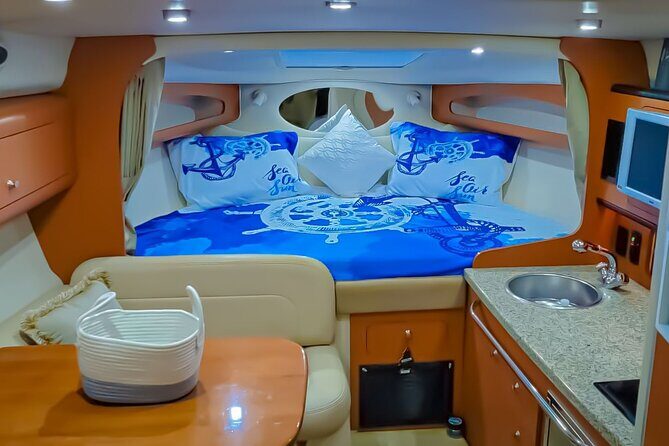 Explore Miami in Style: Private Boat Cruise Tour with Captain - FAQ