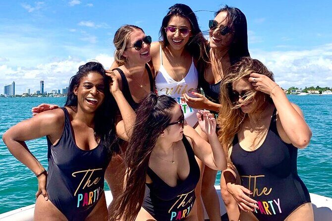Explore Miami with a Private Boat Excursion - Dining & Drinks