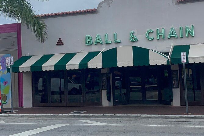 explore-miami-with-a-private-driver-2