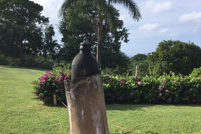 explore-montego-bay-jamaica-rose-hall-great-house-day-night-tour