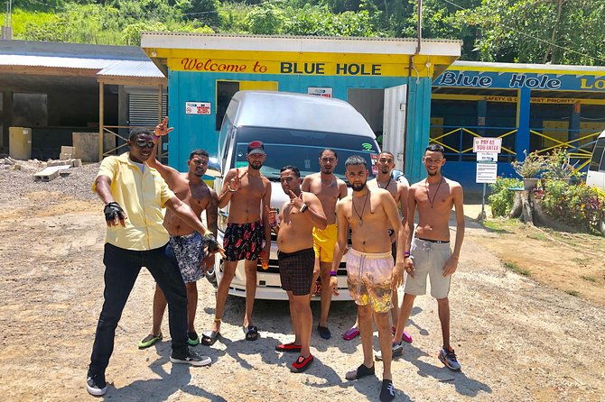 explore-montego-bay-jamaica-to-blue-hole-falls-river-rapid-tour