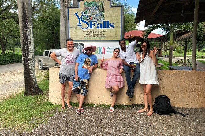 explore-montego-bay-jamaica-to-country-side-appleton-y-s-falls