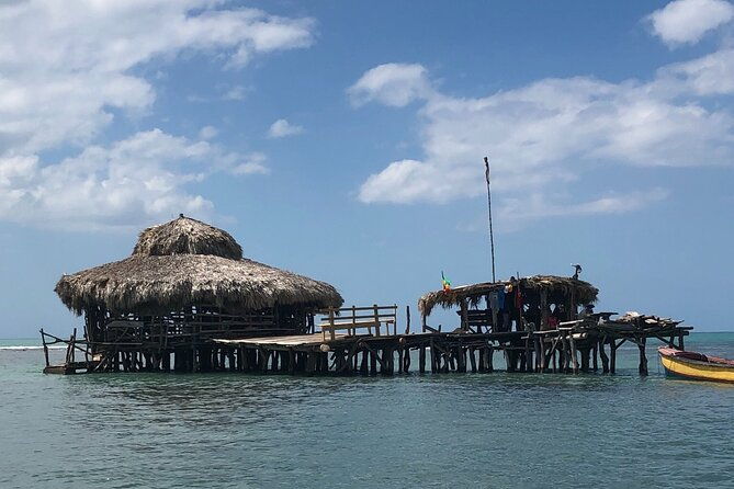 explore-montego-bay-jamaica-to-pelican-bar-appleton-rum-factory