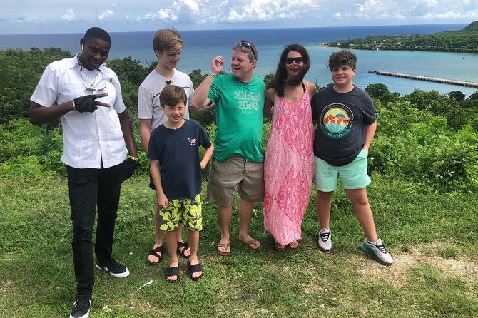 explore-montego-bay-jamaica-tomartha-brae-rafting-blue-hole-tour