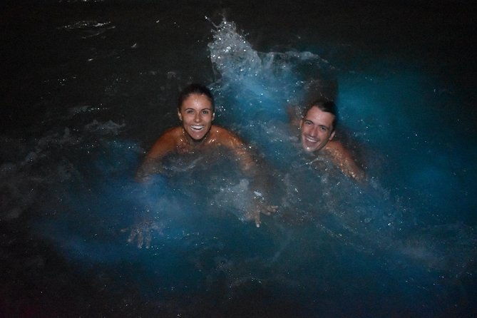 explore-montego-bay-to-dunns-river-luminous-lagoon-night-tour