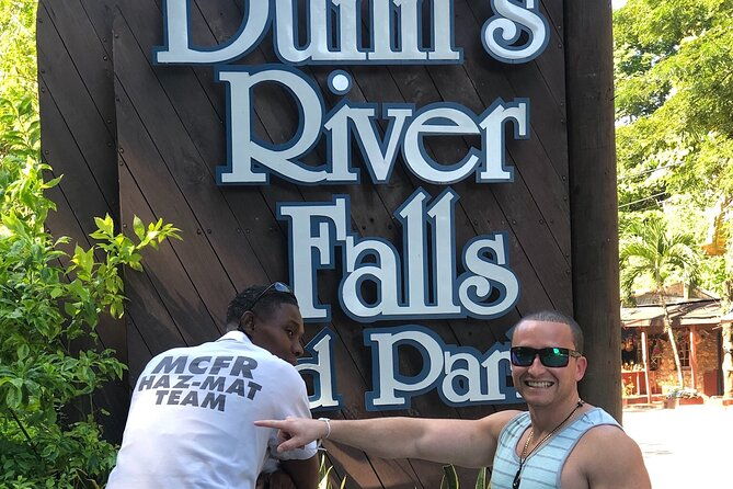 explore-montego-bay-to-dunns-river-luminous-lagoon-night-tour
