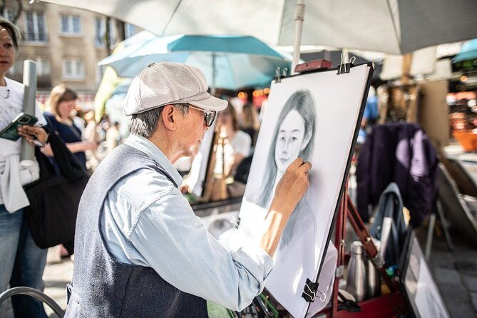 explore-montmartre-like-a-local-private-walking-tour