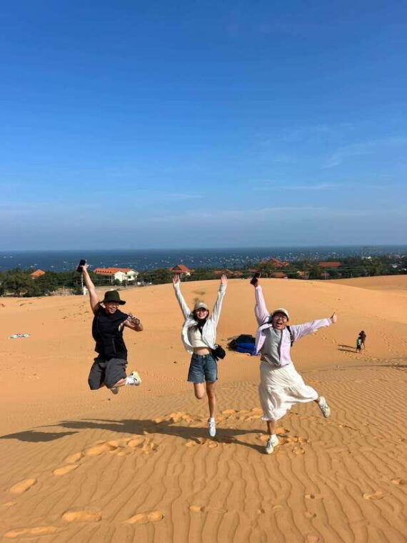 explore-mui-ne-by-jeep-a-local-guide-to-the-best-highlights