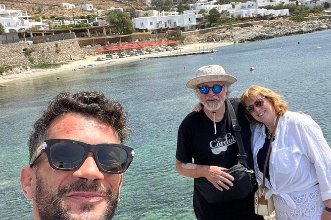 explore-mykonos-with-local-guide-and-jeep-renegade-private-tour