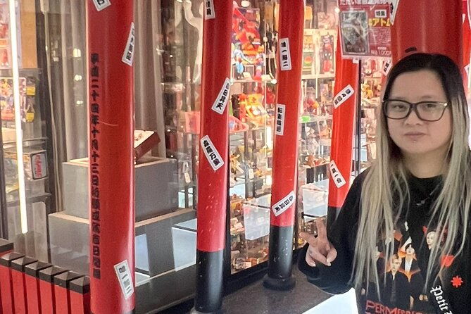 explore-nakano-subculture-hunt