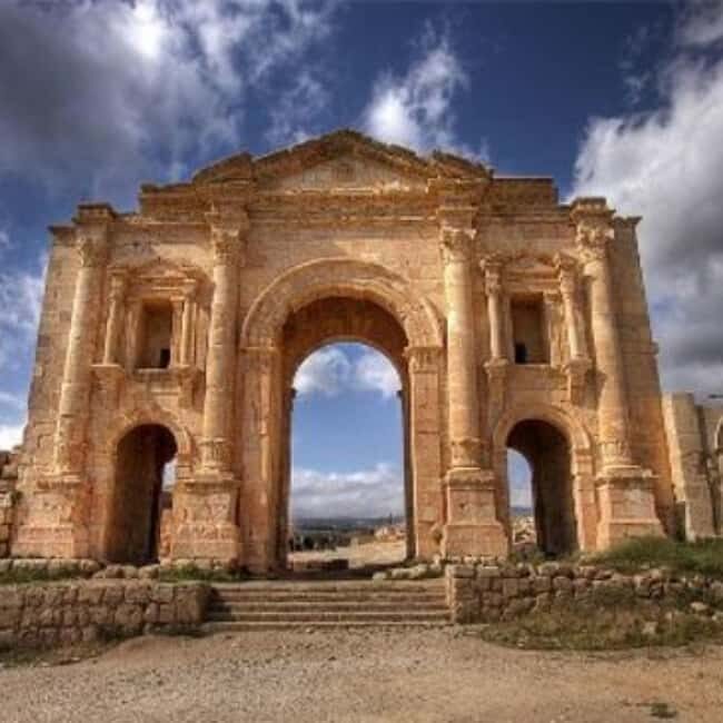 Explore Northern Jordan:Amman to Jerash, Ajloun,and Umm Qais - Key Points