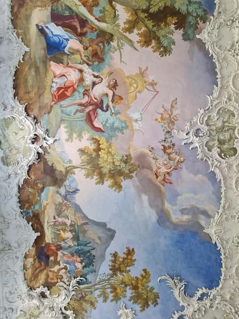 Explore Nymphenburg Palace with an Architect & Guide - FAQ