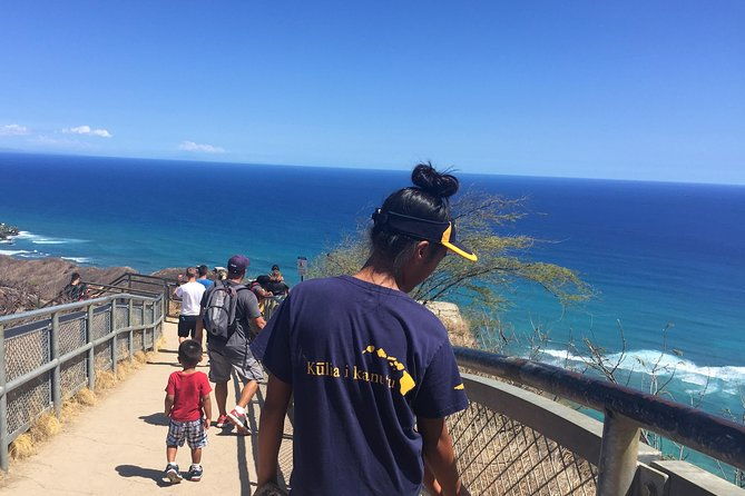 explore-oahu-island-with-a-friendly-local-in-a-small-group