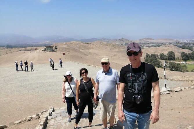 explore-pachacamac-sanctuary-and-its-pyramids