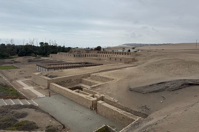 explore-pachacamac-sanctuary-and-its-pyramids