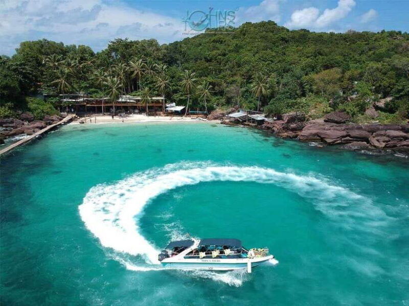 explore-phu-quoc-cable-car-4-island-trip-by-speed-boat