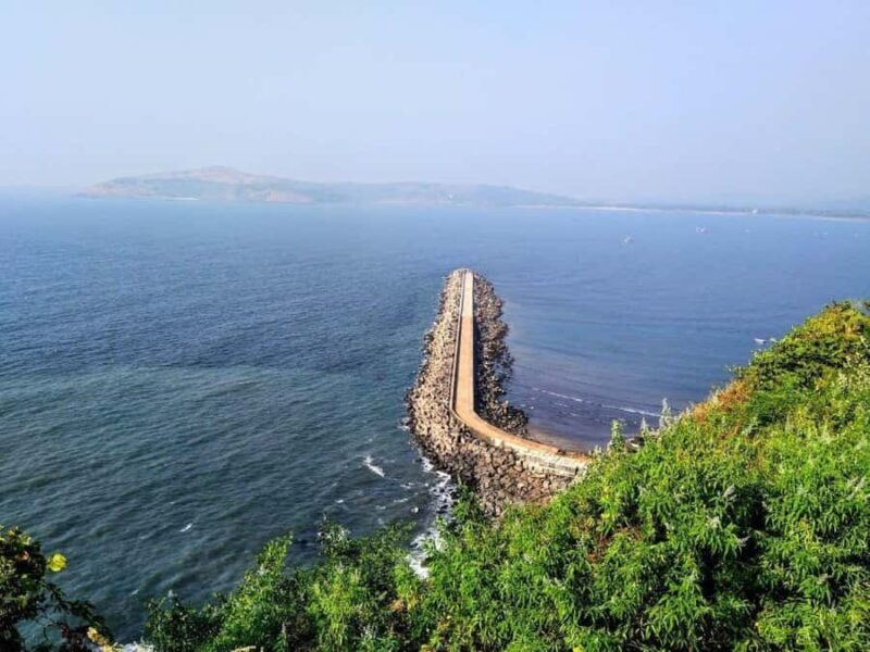 Explore Ratnagiri: A One-Day Tour of History, Sea & Sun - What to Pack & Tips for the Day