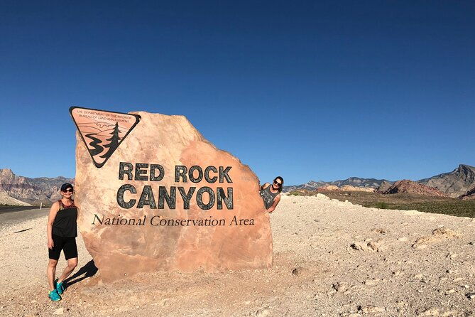 explore-red-rock-canyon-hiking-tour