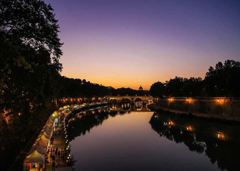 Explore Rome's Dark Past: Ghosts, Executions & Haunted Sites - An In-Depth Look at the Experience