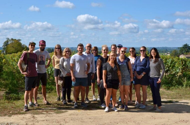 explore-saint-emilion-on-e-bikes-small-group-half-day-tour