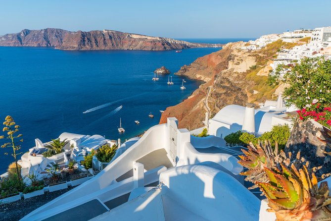 explore-santorini-with-a-local-private-driver