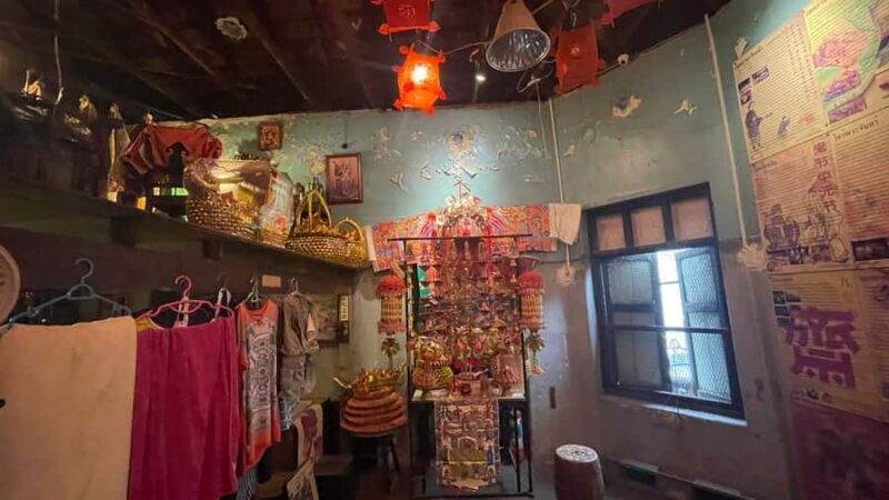 Explore The Back Alleys And Hidden Gems In Chinatown Bangkok - Potential Drawbacks