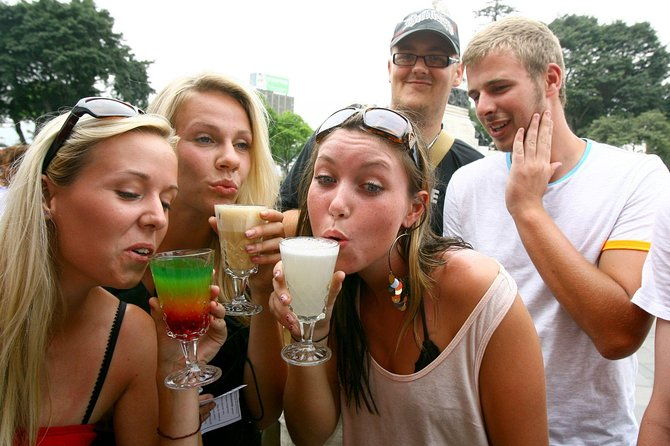 explore-the-catacombs-of-lima-pisco-sour-magic-water-circuit