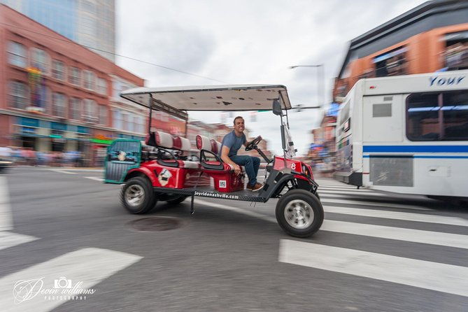 explore-the-city-of-nashville-sightseeing-tour-by-golf-cart