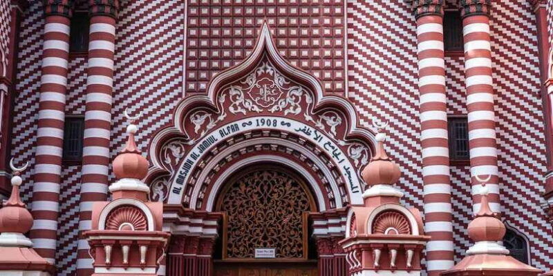 explore-the-colombo-city-by-private-tuk-tuk-or-car