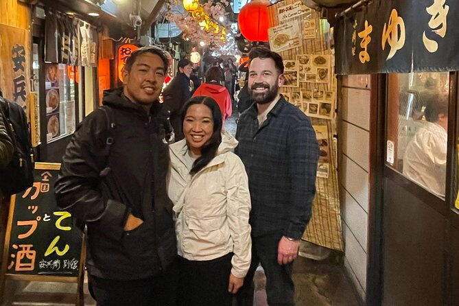 explore-the-hidden-local-bars-in-shinjuku-3-5-hours