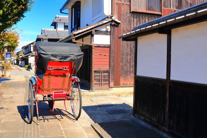 explore-the-historic-castle-town-of-hikone-from-osaka