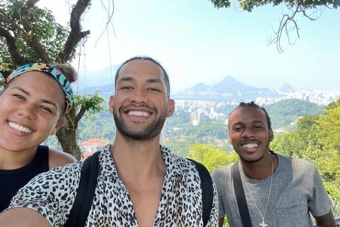 explore-the-history-and-culture-of-favela-da-rocinha