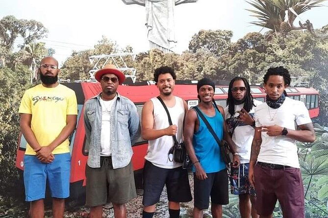 explore-the-history-and-culture-of-favela-da-rocinha