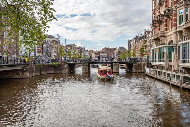explore-the-instaworthy-spots-of-amsterdam-with-a-local