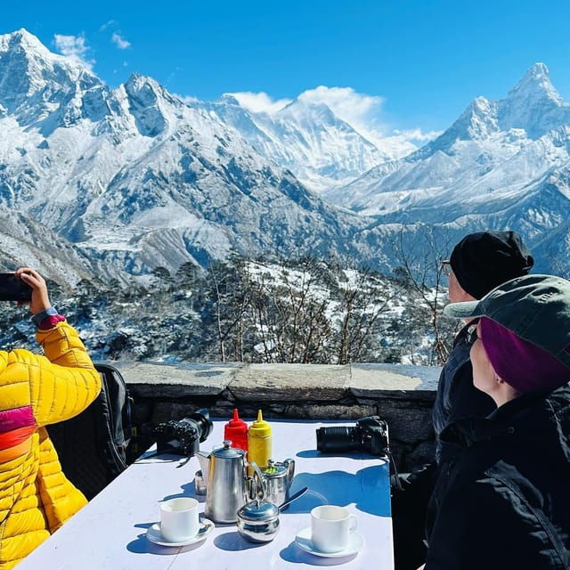 explore-the-mount-everest-and-everest-region-in-a-single-day