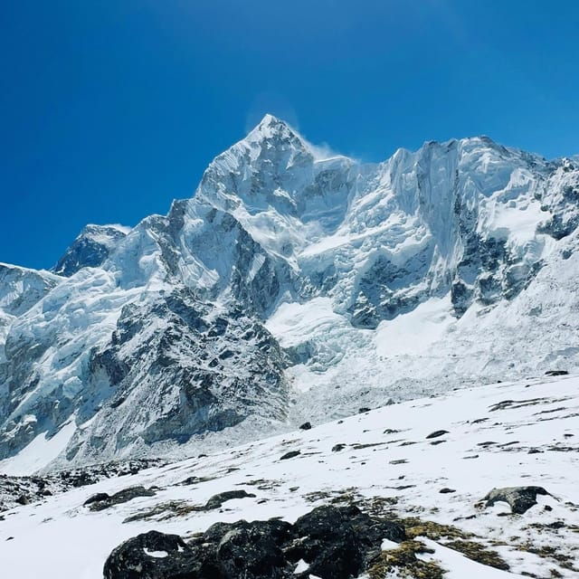 explore-the-mount-everest-and-everest-region-in-a-single-day