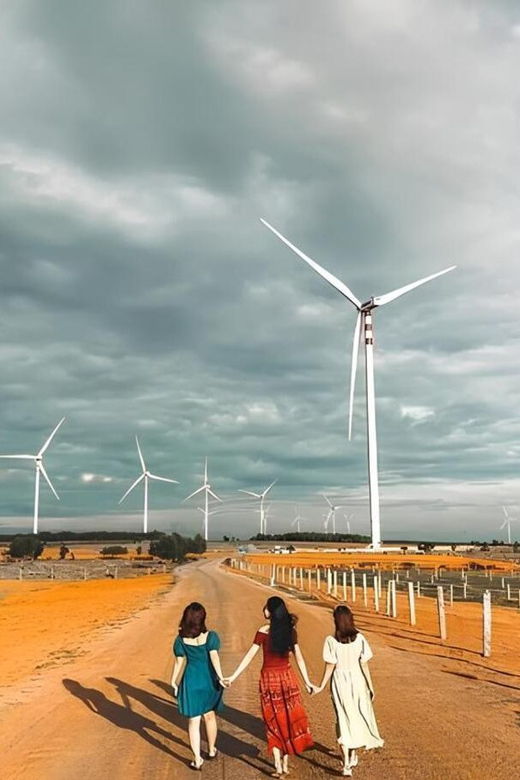 explore-the-mui-ne-sand-dunes-at-sunset-on-a-day-trip