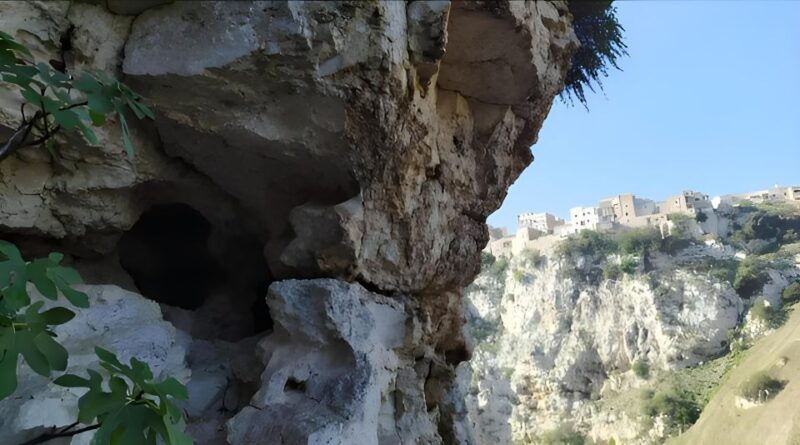 explore-the-murgia-materana-unesco-park-italian-spanish