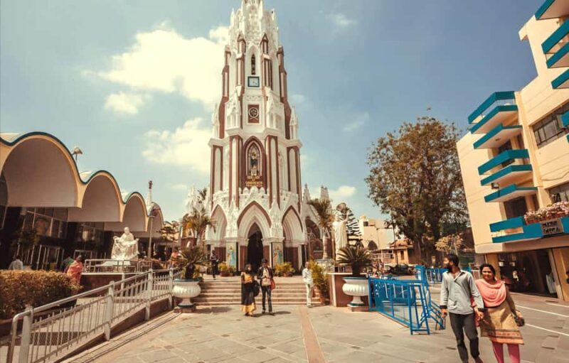 Explore the Old Bangalore City: Guided Tour with Tuktuk - Key Points