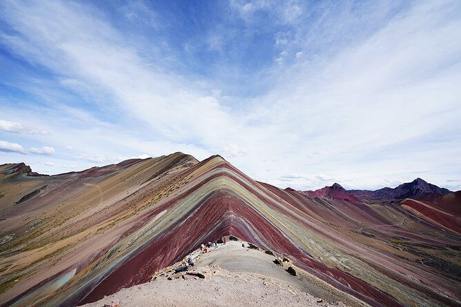 explore-the-rainbow-mountain-with-us